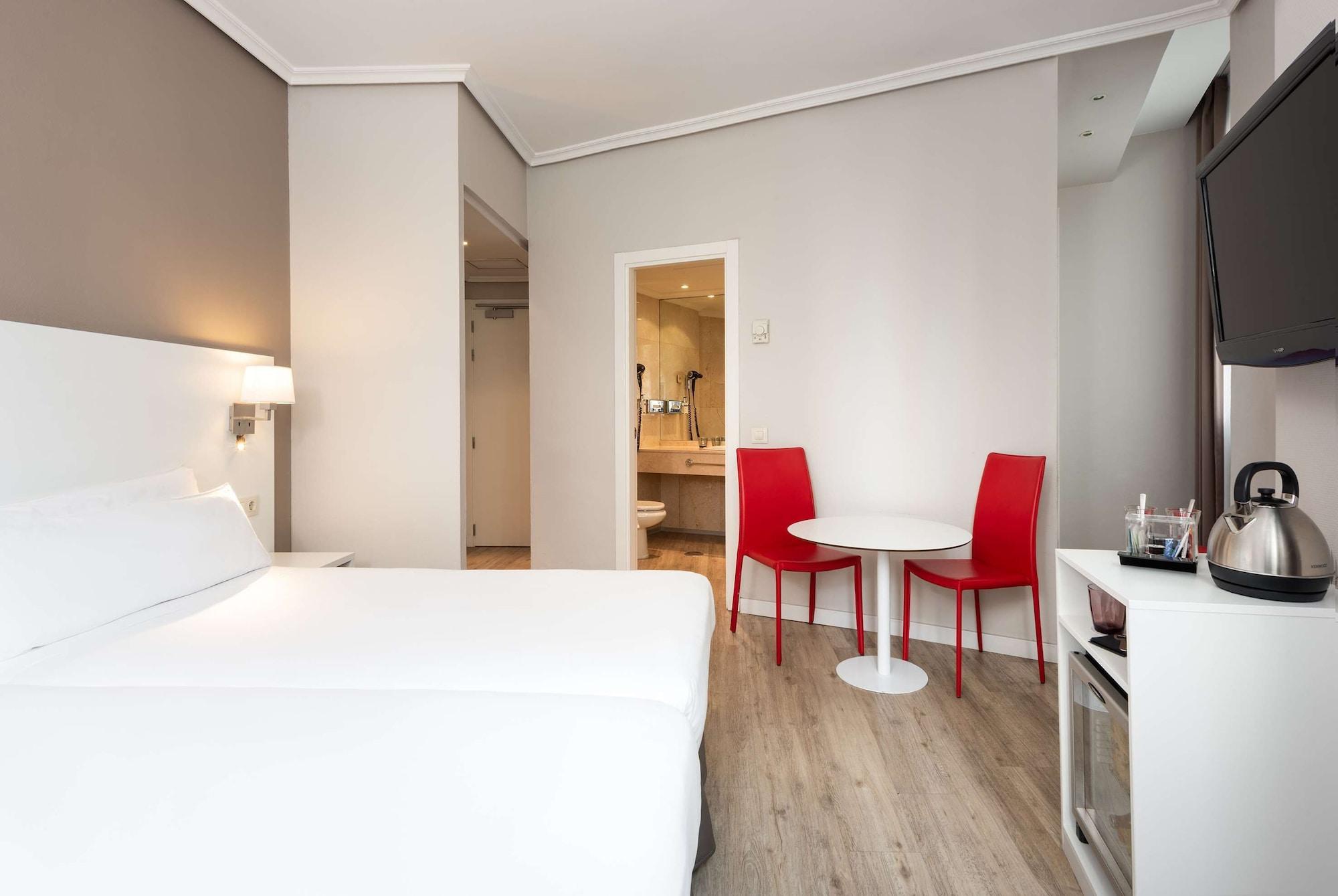 Hotel Madrid Gran Via 25, Affiliated By Melia Exterior foto